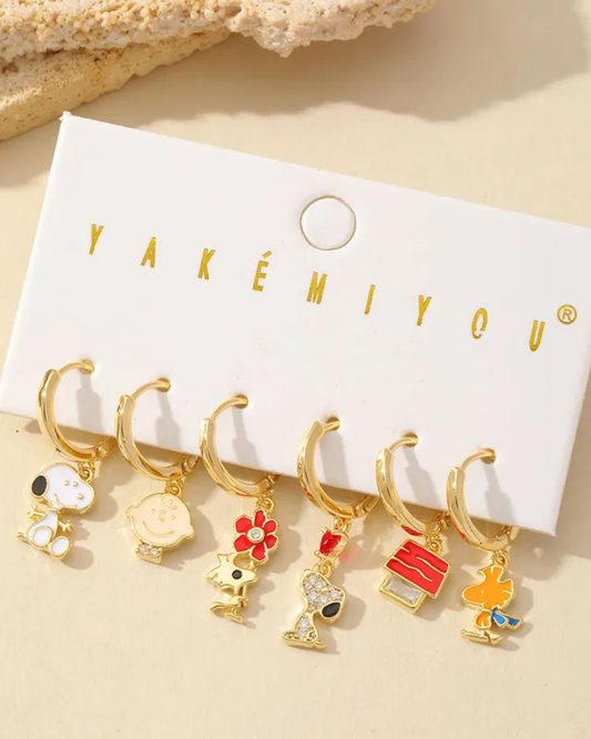 Aretes colgantes Snoopy