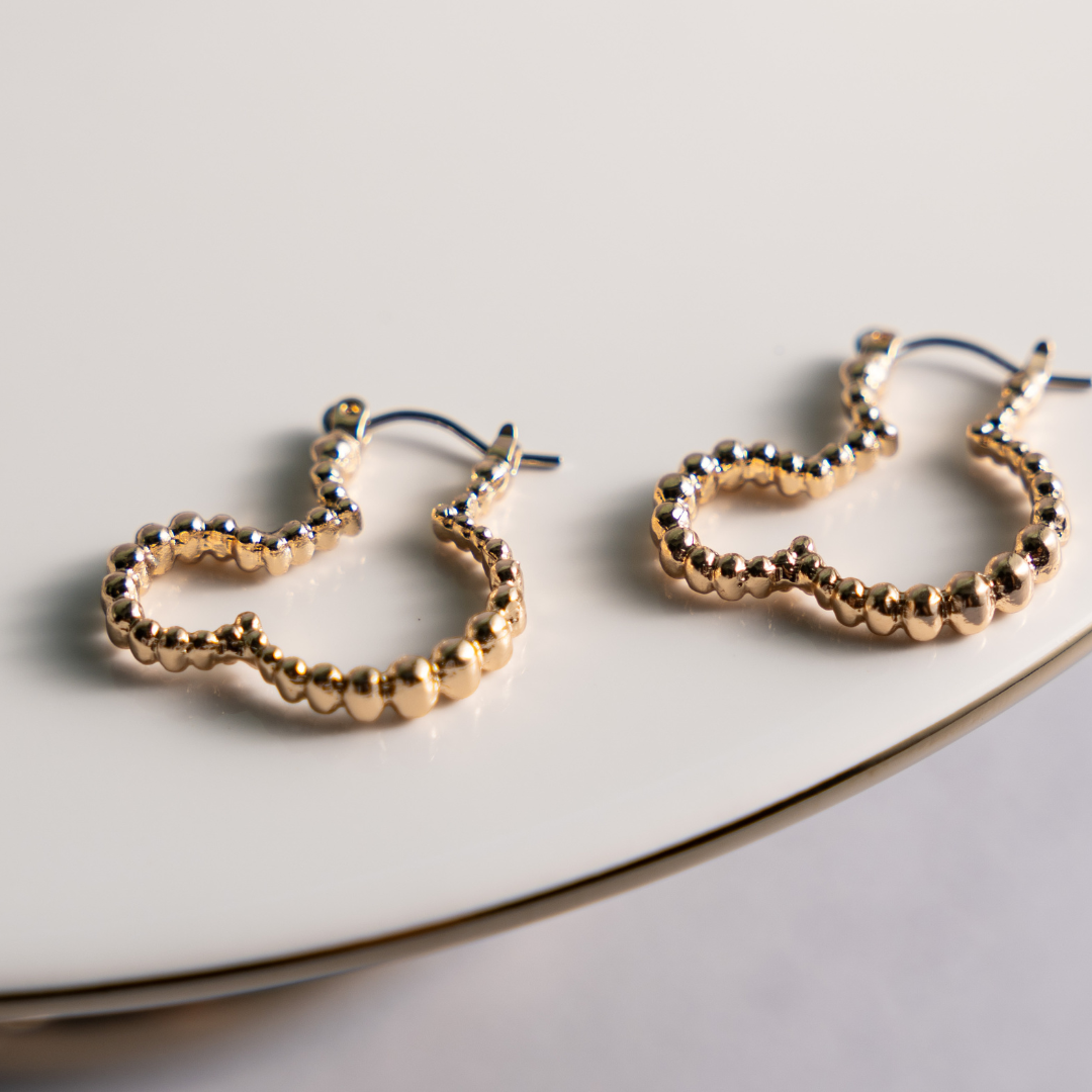 Argollas doradas con forma de Mickey 1